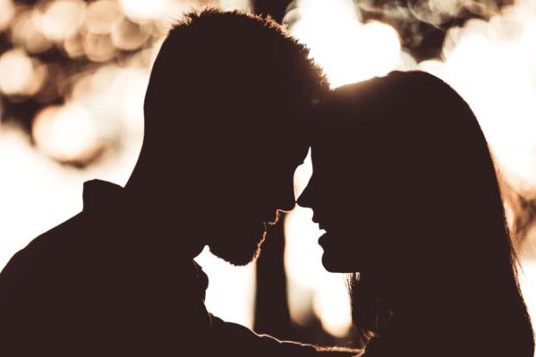 Romance Gap: Wie gleichberechtigt ist das Daten wirklich?