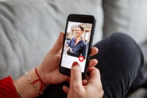The new era of dating red flags: The huge warning signs to look out for on dating apps
