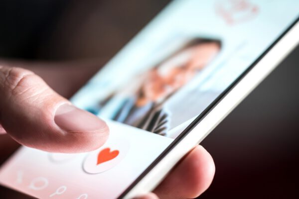 Want your online dating profile to get more attention? Study reveals keys to finding love on apps
