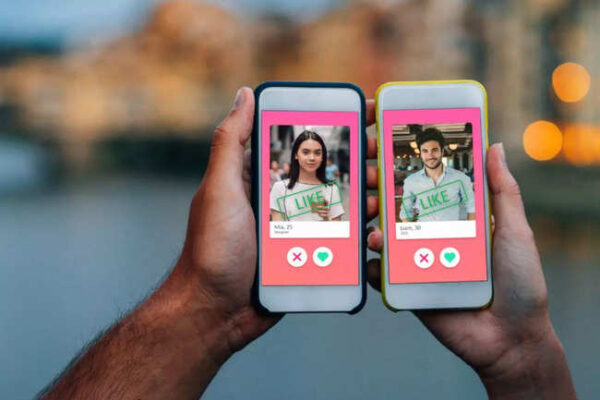 Getting no match on Tinder? These 10 hacks will surely get you right-swiped!