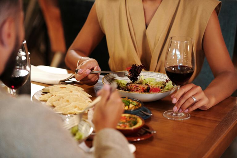 Achte auf diese 6 Warnsätze beim Online-Dating