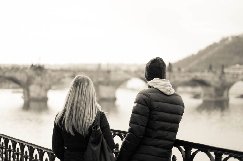 Dating-Apps führen zu Hypersexualität und Depressionen