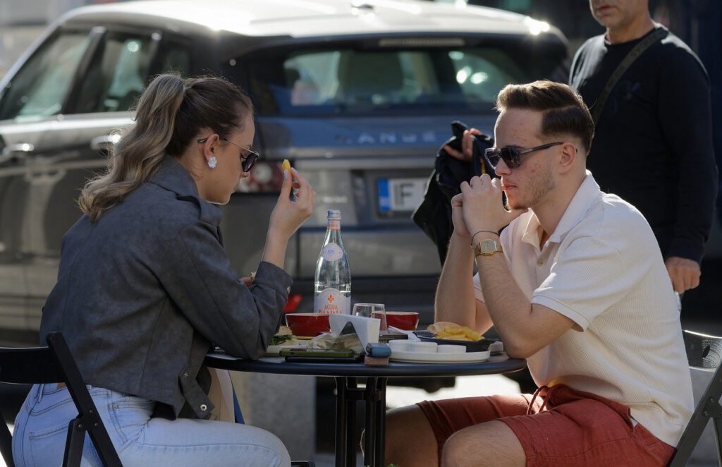 Ghosting verstehen: Warum deine Nachrichten ignoriert werden