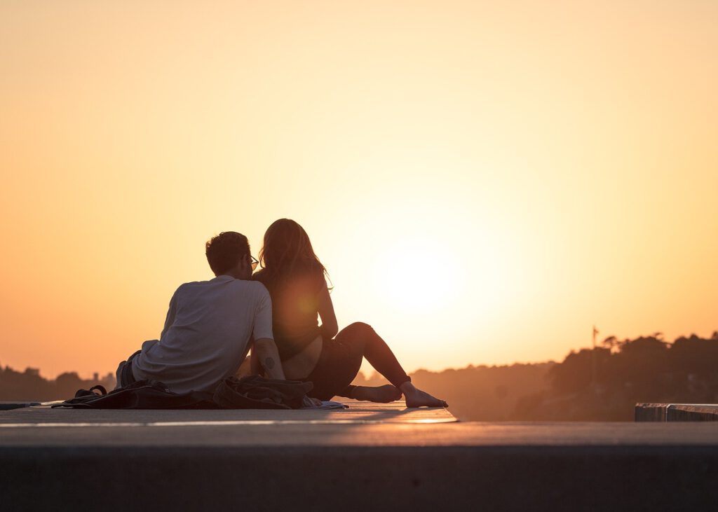 Achte auf diese 8 Anzeichen für Manipulation beim Dating