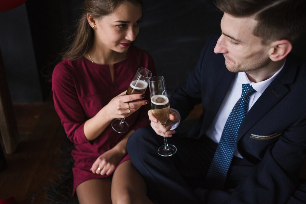 Entdecke die Geheimnisse des Online-Datings für Frauen